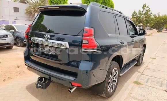 Dieundeu Occasion Toyota Prado White Auto in Dakar in Dakar Dieundeu Occasion Toyota Prado White Auto in Dakar in Dakar