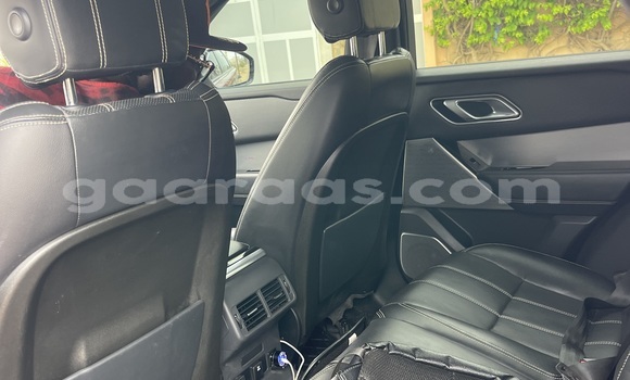 Acheter Occasion Voiture Land Rover Range Rover Velar Rouge à Dakar, Dakar Acheter Occasion Voiture Land Rover Range Rover Velar Rouge à Dakar, Dakar