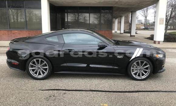 Buy Used Ford Mustang Beige Car in Dakar in Dakar Buy Used Ford Mustang Beige Car in Dakar in Dakar