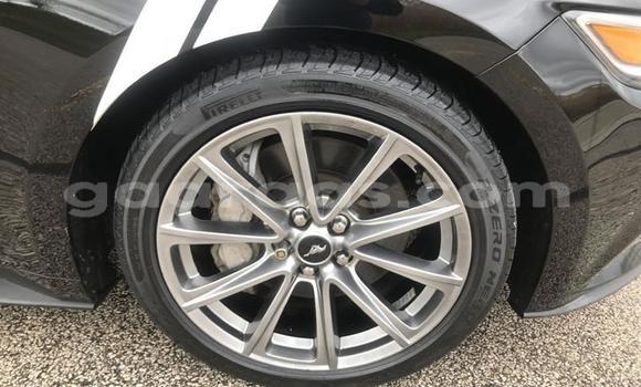 Buy Used Ford Mustang Beige Car in Dakar in Dakar Buy Used Ford Mustang Beige Car in Dakar in Dakar