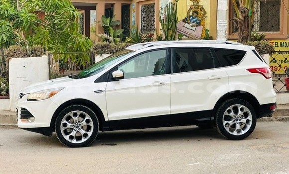 Acheter Occasion Voiture Ford Escape Blanc à Dakar, Dakar Acheter Occasion Voiture Ford Escape Blanc à Dakar, Dakar