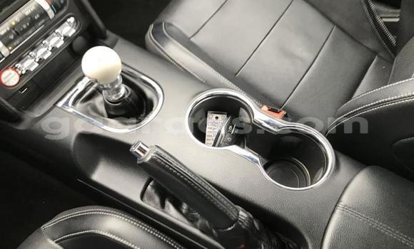 Buy Used Ford Mustang Beige Car in Dakar in Dakar Buy Used Ford Mustang Beige Car in Dakar in Dakar