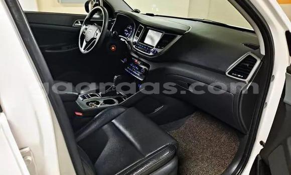 Acheter Occasion Voiture Hyundai Tucson Blanc à Dakar, Dakar Acheter Occasion Voiture Hyundai Tucson Blanc à Dakar, Dakar