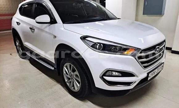Acheter Occasion Voiture Hyundai Tucson Blanc à Dakar, Dakar Acheter Occasion Voiture Hyundai Tucson Blanc à Dakar, Dakar