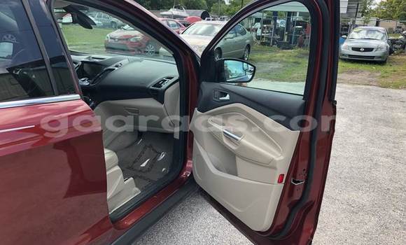 Acheter Occasion Voiture Ford Escape Beige à Dakar, Dakar Acheter Occasion Voiture Ford Escape Beige à Dakar, Dakar