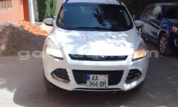 Acheter Occasion Voiture Ford Escape Blanc à Dakar, Dakar Acheter Occasion Voiture Ford Escape Blanc à Dakar, Dakar