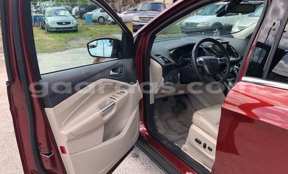 Acheter Occasion Voiture Ford Escape Beige à Dakar, Dakar Acheter Occasion Voiture Ford Escape Beige à Dakar, Dakar