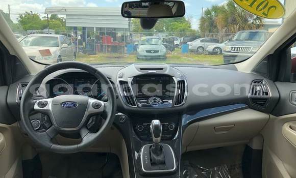 Acheter Occasion Voiture Ford Escape Beige à Dakar, Dakar Acheter Occasion Voiture Ford Escape Beige à Dakar, Dakar