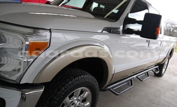 Acheter Occasion Voiture Ford F–150 Beige à Dakar, Dakar Acheter Occasion Voiture Ford F–150 Beige à Dakar, Dakar