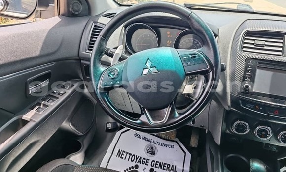 Acheter Occasion Voiture Mitsubishi RVR Blanc à Dakar, Dakar Acheter Occasion Voiture Mitsubishi RVR Blanc à Dakar, Dakar