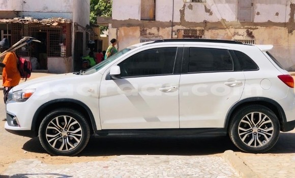 Acheter Occasion Voiture Mitsubishi RVR Blanc à Dakar, Dakar Acheter Occasion Voiture Mitsubishi RVR Blanc à Dakar, Dakar