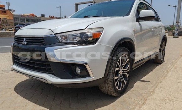 Acheter Occasion Voiture Mitsubishi RVR Blanc à Dakar, Dakar Acheter Occasion Voiture Mitsubishi RVR Blanc à Dakar, Dakar