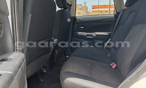 Acheter Occasion Voiture Mitsubishi RVR Blanc à Dakar, Dakar Acheter Occasion Voiture Mitsubishi RVR Blanc à Dakar, Dakar