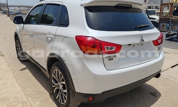 Acheter Occasion Voiture Mitsubishi RVR Blanc à Dakar, Dakar Acheter Occasion Voiture Mitsubishi RVR Blanc à Dakar, Dakar