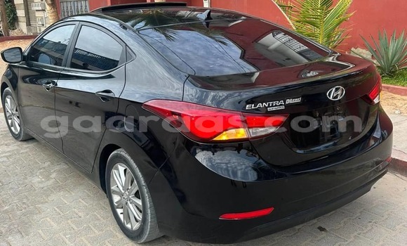 Dieundeu Occasion Hyundai Elantra Black Auto in Dahra in Louga