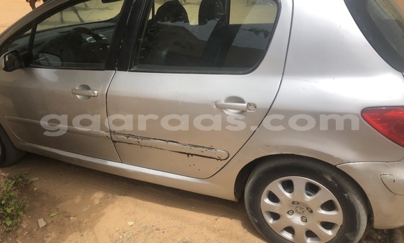 Acheter Occasion Voiture Peugeot 307 Gris à Thiès, Région de Thiès Acheter Occasion Voiture Peugeot 307 Gris à Thiès, Région de Thiès