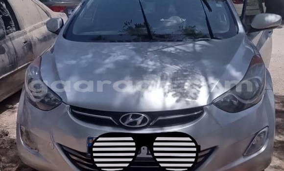 Buy Used Hyundai Elantra Silver Car in Dakar in Dakar