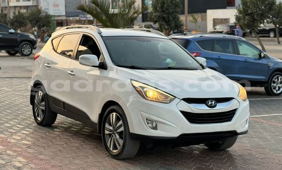 Acheter Import Voiture Hyundai Tucson Blanc à Dakar, Dakar Acheter Import Voiture Hyundai Tucson Blanc à Dakar, Dakar