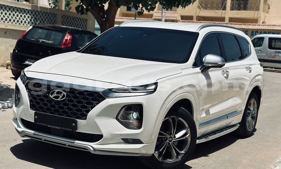 Acheter Import Voiture Hyundai Santa Fe Blanc à Dakar, Dakar