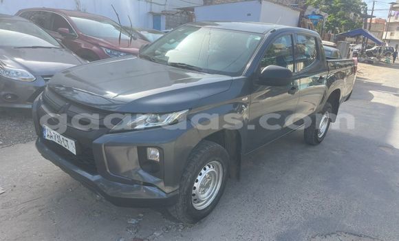 Acheter Occasion Voiture Mitsubishi L200 Bleu à Dakar, Dakar Acheter Occasion Voiture Mitsubishi L200 Bleu à Dakar, Dakar