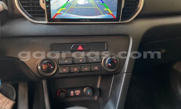 Dieundeu Occasion Kia Sportage Silver Auto in Dakar in Dakar Dieundeu Occasion Kia Sportage Silver Auto in Dakar in Dakar