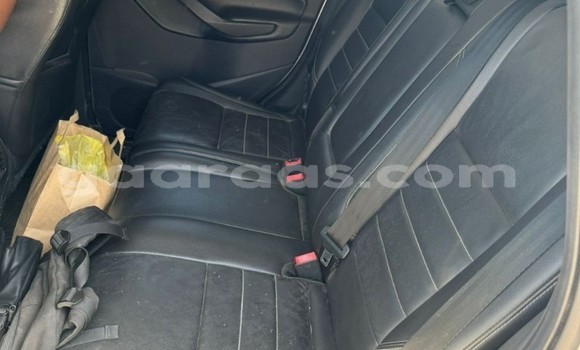 Acheter Occasion Voiture Ford Escape Gris à Dakar, Dakar Acheter Occasion Voiture Ford Escape Gris à Dakar, Dakar