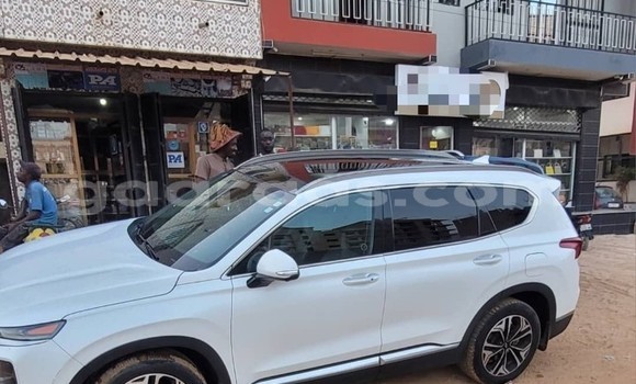 Buy Used Hyundai Santa Fe White Car in Rufisque in Dakar Buy Used Hyundai Santa Fe White Car in Rufisque in Dakar
