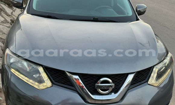 Buy Used Nissan Rogue Silver Car in Dakar in Dakar