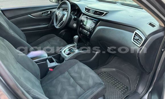 Dieundeu Occasion Nissan Rogue Silver Auto in Dakar in Dakar Dieundeu Occasion Nissan Rogue Silver Auto in Dakar in Dakar