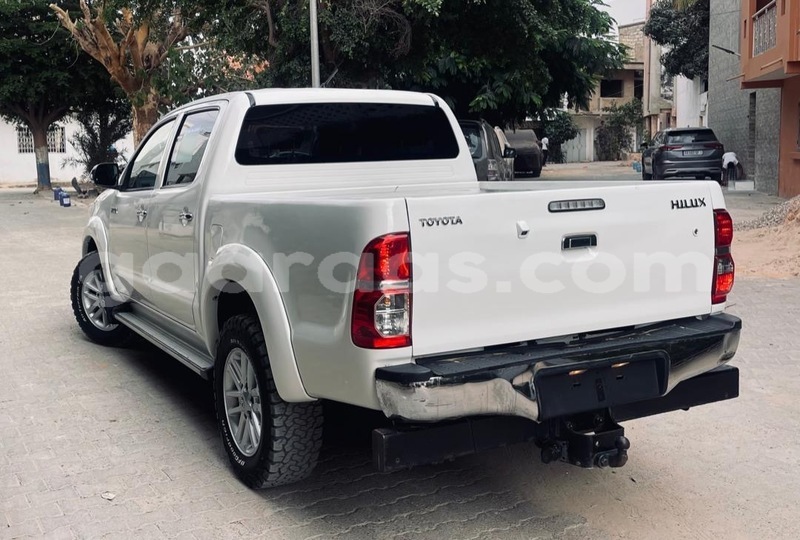 Big with watermark toyota hilux dakar dakar 18961