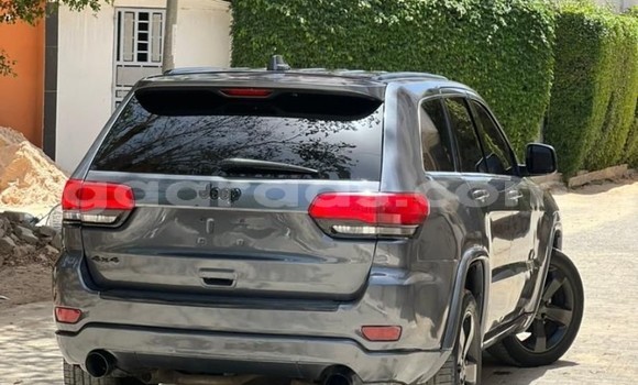 Dieundeu Occasion Jeep Grand Cherokee Silver Auto in Dakar in Dakar Dieundeu Occasion Jeep Grand Cherokee Silver Auto in Dakar in Dakar