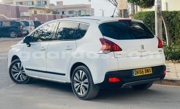 Buy Import Peugeot 3008 White Car in Dakar in Dakar Buy Import Peugeot 3008 White Car in Dakar in Dakar