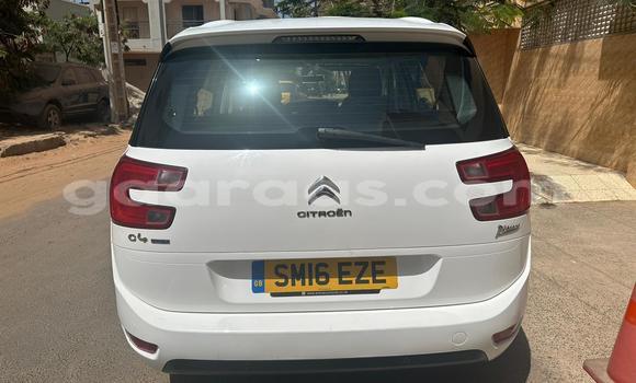 Dieundeu Imported Citroen C4 Picasso White Auto in Dakar in Dakar Dieundeu Imported Citroen C4 Picasso White Auto in Dakar in Dakar
