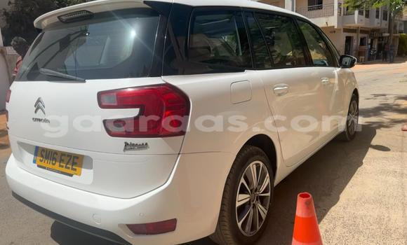 Dieundeu Imported Citroen C4 Picasso White Auto in Dakar in Dakar Dieundeu Imported Citroen C4 Picasso White Auto in Dakar in Dakar
