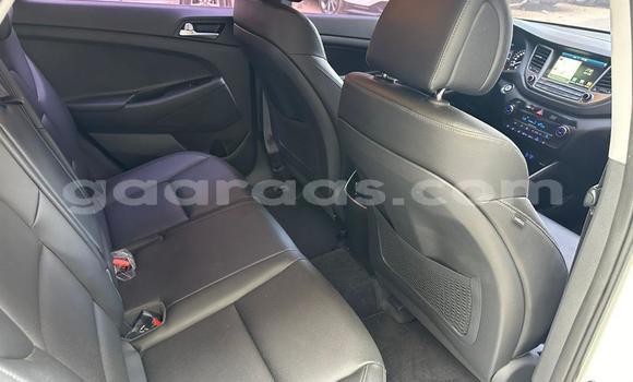 Acheter Occasion Voiture Hyundai Tucson Blanc à Dakar, Dakar Acheter Occasion Voiture Hyundai Tucson Blanc à Dakar, Dakar