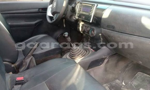 Acheter Occasion Voiture Toyota Hilux Blanc à Dakar, Dakar Acheter Occasion Voiture Toyota Hilux Blanc à Dakar, Dakar