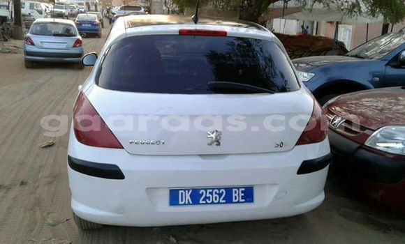 Acheter Occasion Voiture Peugeot 308 Blanc à Dakar, Dakar Acheter Occasion Voiture Peugeot 308 Blanc à Dakar, Dakar