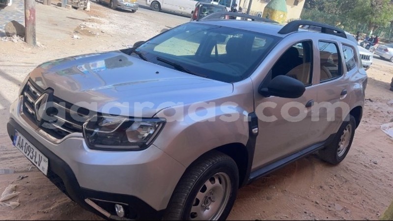 Big with watermark renault duster dakar dakar 19050