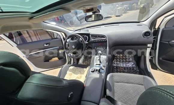 Acheter Occasion Voiture Peugeot 3008 Blanc à Dakar, Dakar Acheter Occasion Voiture Peugeot 3008 Blanc à Dakar, Dakar