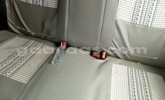 Acheter Occasion Voiture Toyota Avensis Gris à Dakar, Dakar Acheter Occasion Voiture Toyota Avensis Gris à Dakar, Dakar