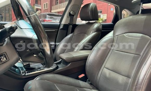 Buy Used Hyundai Grandeur White Car in Dakar in Dakar Buy Used Hyundai Grandeur White Car in Dakar in Dakar