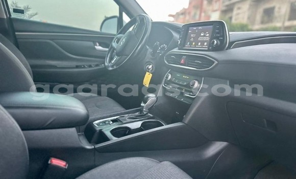 Buy Used Hyundai Santa Fe White Car in Dakar in Dakar Buy Used Hyundai Santa Fe White Car in Dakar in Dakar