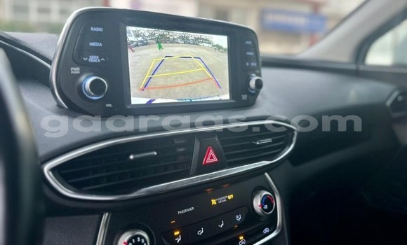 Buy Used Hyundai Santa Fe White Car in Dakar in Dakar Buy Used Hyundai Santa Fe White Car in Dakar in Dakar