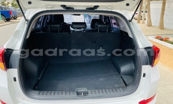 Acheter Occasion Voiture Hyundai Tucson Blanc à Dakar, Dakar Acheter Occasion Voiture Hyundai Tucson Blanc à Dakar, Dakar