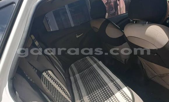 Dieundeu Occasion Hyundai Tucson White Auto in Dakar in Dakar Dieundeu Occasion Hyundai Tucson White Auto in Dakar in Dakar