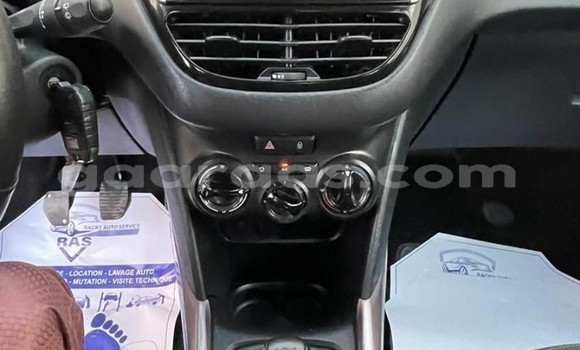 Acheter Occasion Voiture Peugeot 2008 Noir à Dakar, Dakar Acheter Occasion Voiture Peugeot 2008 Noir à Dakar, Dakar