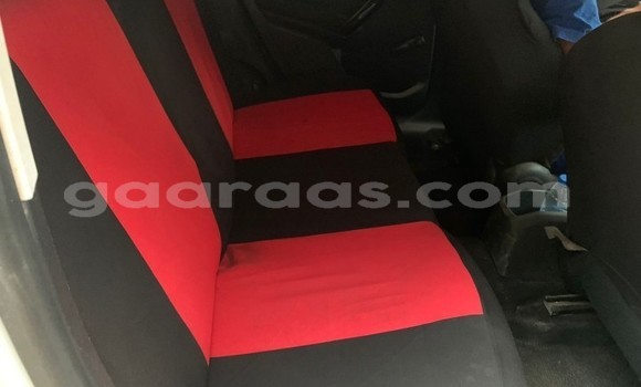 Acheter Occasion Voiture Peugeot 208 Blanc à Dakar, Dakar Acheter Occasion Voiture Peugeot 208 Blanc à Dakar, Dakar