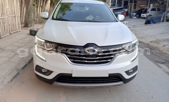 Acheter Occasion Voiture Renault Samsung QM6 Blanc à Dakar, Dakar Acheter Occasion Voiture Renault Samsung QM6 Blanc à Dakar, Dakar