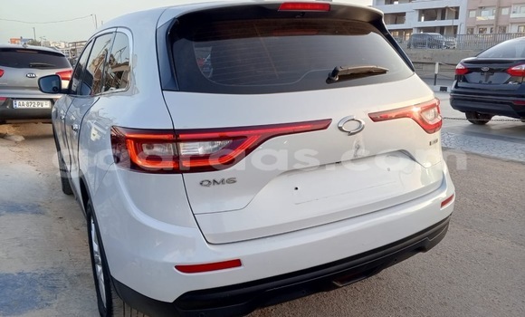 Acheter Occasion Voiture Renault Samsung QM6 Blanc à Dakar, Dakar Acheter Occasion Voiture Renault Samsung QM6 Blanc à Dakar, Dakar