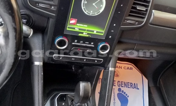 Acheter Occasion Voiture Renault Samsung QM6 Blanc à Dakar, Dakar Acheter Occasion Voiture Renault Samsung QM6 Blanc à Dakar, Dakar